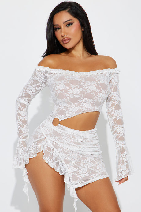 One of one lace _ white