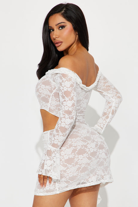 One of one lace _ white