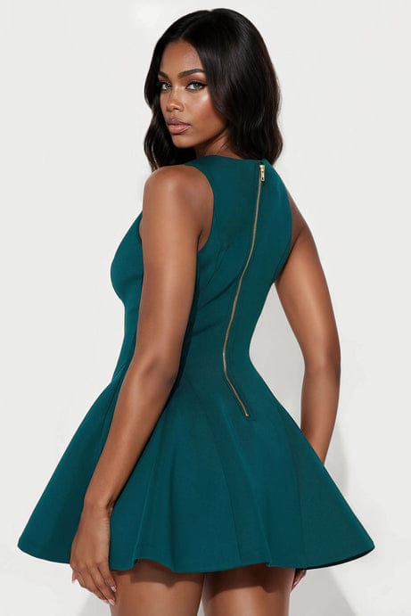 QUEEN OF EVERYTHING (EMERALD)