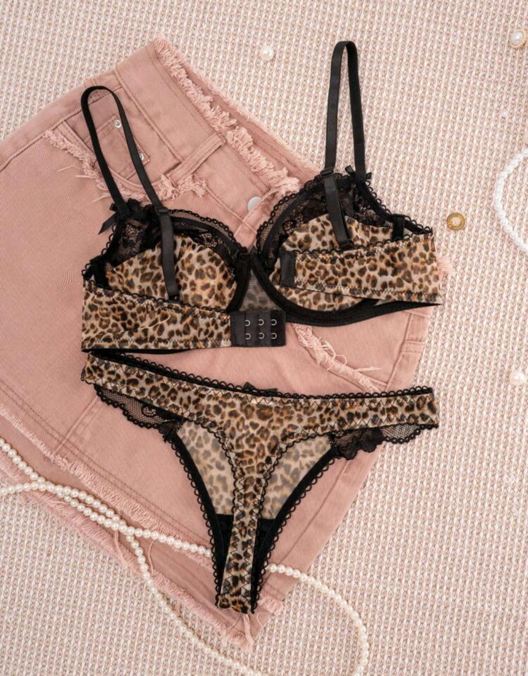 LINGERIE 08