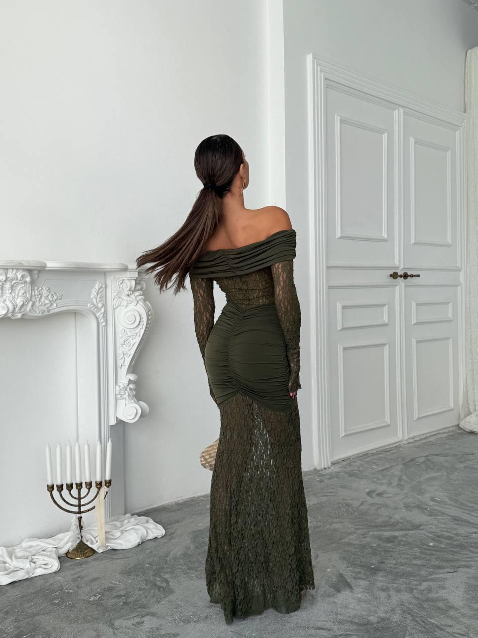 Maxi dress اوف شولدر دانتيل زيتي