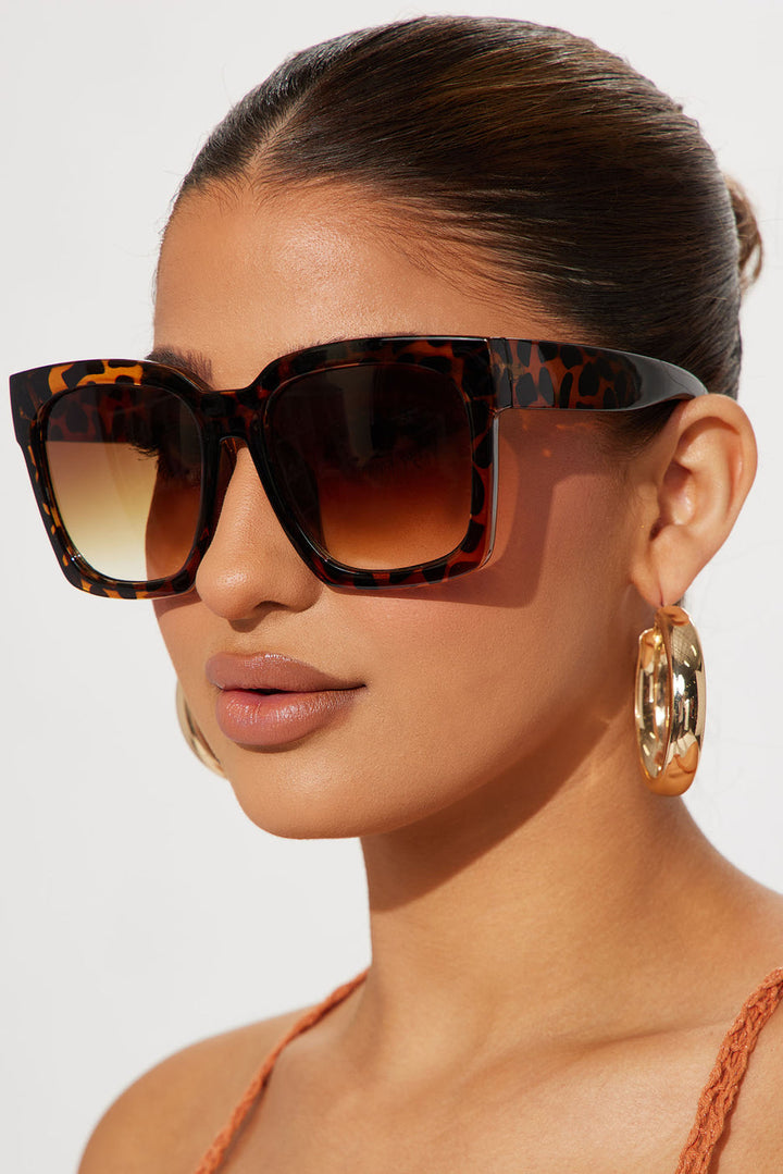 Casual Days Sunglasses - Tortoise